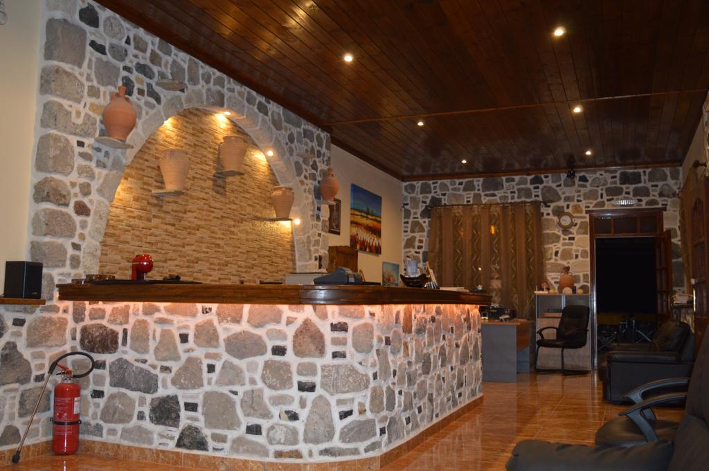 Romantzo Mandrákion Exterior foto