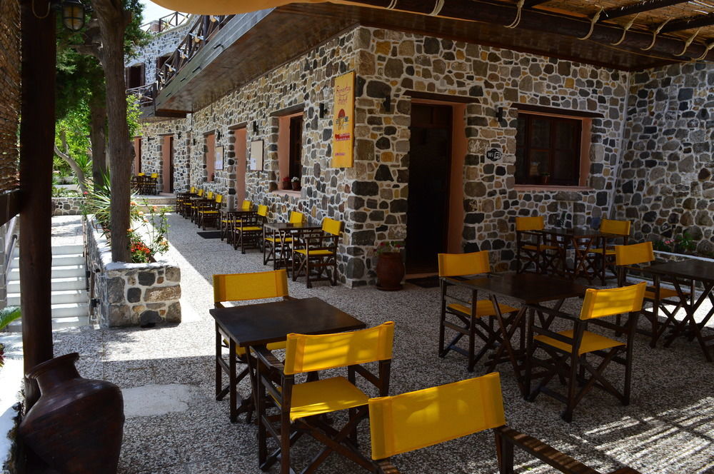 Romantzo Mandrákion Exterior foto
